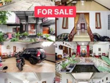 Rumah luxury di tepi jalan utama dekat Sleman City Hall