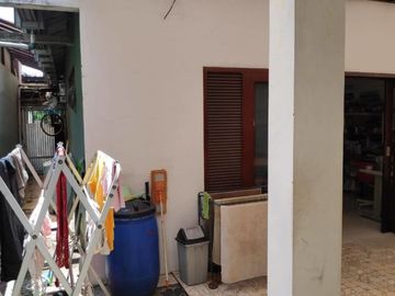 Rumah luas dan bagus di antapani dekat arcamanik