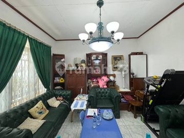 Rumah 1 Lantai Tanah Besar di Pangkalan Jati Harga Menarik