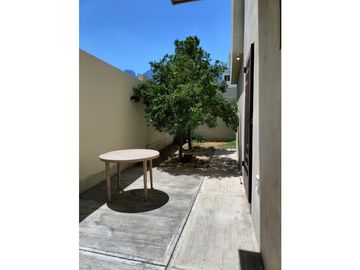 CASA EN VENTA ZONA LAS LOMAS, CUMBRES, GARCA
