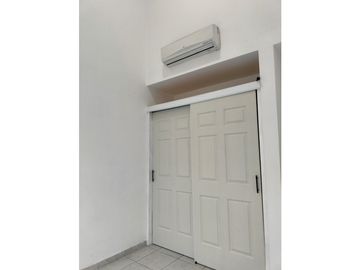 CASA EN VENTA ZONA LAS LOMAS, CUMBRES, GARCA