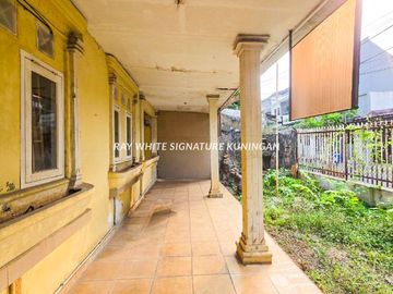 Rumah Di Bendungan Hilir Cocok Untuk Kost