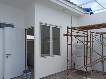 Rumah Baru 3 Lantai Modern Minimalis One Gate System Cipinang Rawamangun