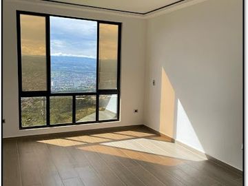 VENTA de CASAS en GIRON