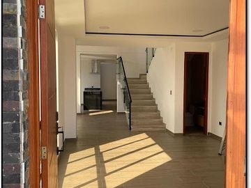 VENTA de CASAS en GIRON