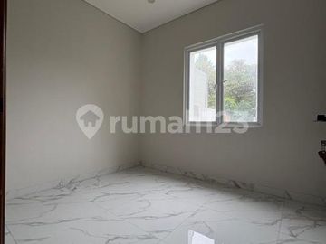 Juallll Cepppaaattt !!!!Rumah Dithe Icon Cosmo BSD City Tangerang