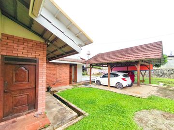 Rumah Tanah Luas 5 Kamar Tidur 5 Mnt ke Living Plaza Pamulang J-42963