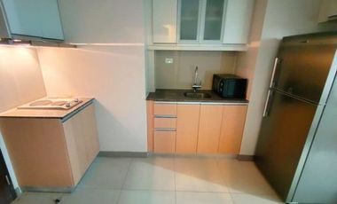 ONEUPTOWNSOUTH20BX: For Sale Fully Furnished 1BR no Balcony Unit in One Uptown BGC