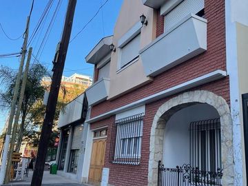 Casa - Moron
