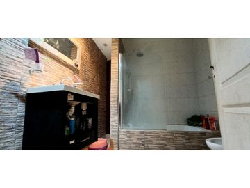 venta casa 3 amb con pileta  paso del rey