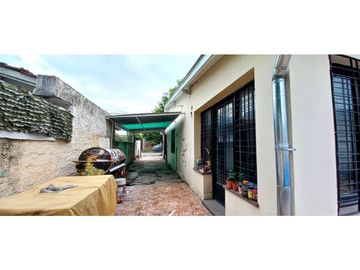 venta casa 3 amb con pileta  paso del rey