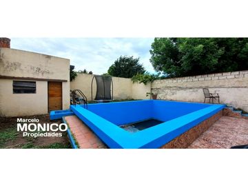 venta casa 3 amb con pileta  paso del rey