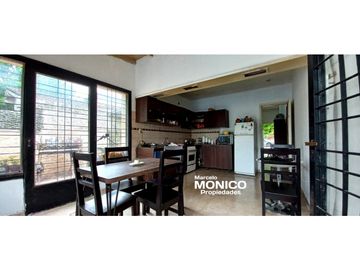 venta casa 3 amb con pileta  paso del rey