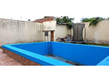 venta casa 3 amb con pileta  paso del rey