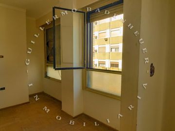 IMPERDIBLE INVERSIÓN EN BAHÍA BLANCA - PISO COMPLETO USD 100.000