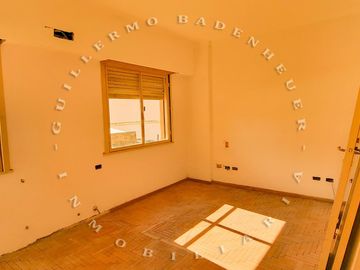 IMPERDIBLE INVERSIÓN EN BAHÍA BLANCA - PISO COMPLETO USD 100.000