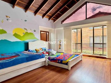 Se arrienda espectacular casa campestre en Fagua, Chía