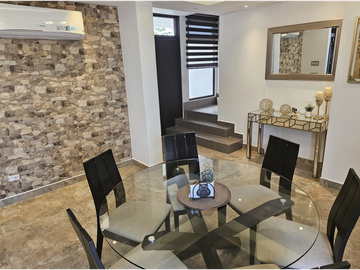 Se Vende Casa en Costa Verde