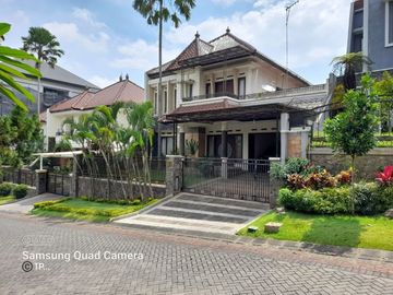 Rumah 2 Lantai Luas 375 di Villa Puncak Tidar kota Malang