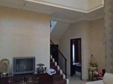 Rumah 2 Lantai Luas 375 di Villa Puncak Tidar kota Malang