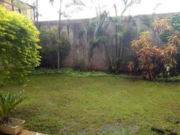 Rumah 2 Lantai Luas 375 di Villa Puncak Tidar kota Malang