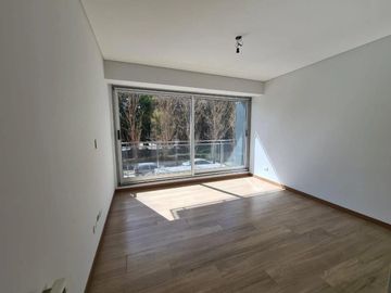 Departamento de 3 ambientes con cochera opicional a estrenar en Martinez