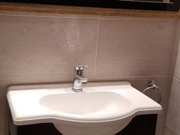 Departamento de 2 ambientes a estrenar con cochera en venta en Villa Pueyrredon