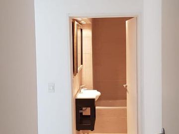 Departamento de 2 ambientes a estrenar con cochera en venta en Villa Pueyrredon