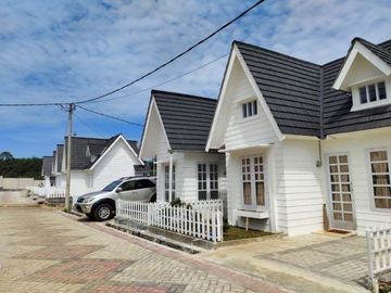 WARGA HALIM RUMAH EROPA 2 LANTAI SOLD 100 UNIT+ DI KAWASAN WISATA BOGOR CURUG