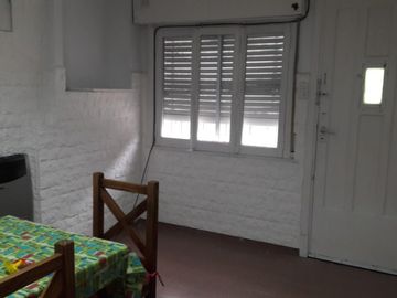 Casa PH en venta en Sarandi Oeste
