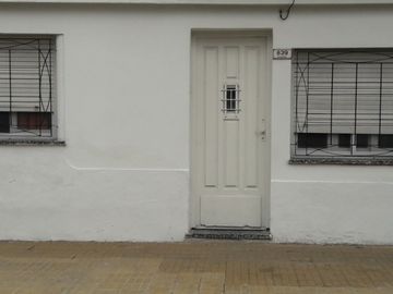 Casa PH en venta en Sarandi Oeste