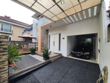 Disewakan Rumah di Duren Sawit - Jakarta Timur