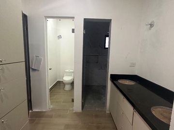 CASA EN VENTA EN CUMBRES SANTORAL - GARCIA
