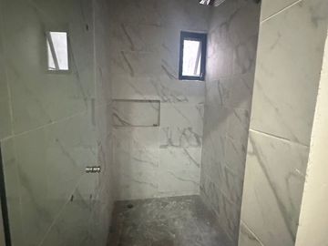 CASA EN VENTA EN CUMBRES SANTORAL - GARCIA