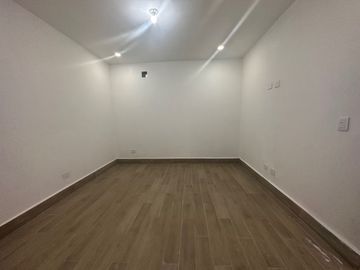 CASA EN VENTA EN CUMBRES SANTORAL - GARCIA
