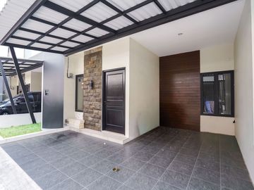 Rumah 2 Lt Siap Huni 10 Mnt ke Gerbang TOL Cibubur Dibantu KPR J-51896