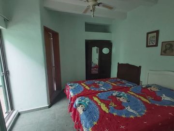 CASA EN VENTA EN CENTRO HISTORICO DE QUERETARO, vocación oficinas, consultorios