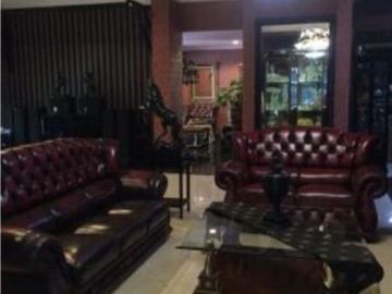 Rumah 2 Lantai, Hook, Semi Furnished, 3 menitan ke Cinere Mall
