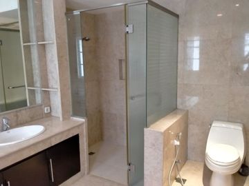 Disewakan Rumah Konsep Minimalis di Kemang Utara Jakarta Selatan