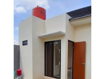 Rumah murah dengan tanah yang luas dekat tol sawangan