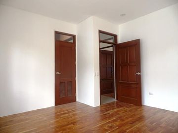 Beautiful - Four Bedrooms Two Storey House and LOt for Rent