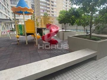 A pasos del metro Hospitales