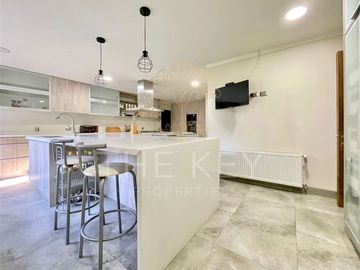 Casa en Venta en Avenida Las Industrias - Ruta 5