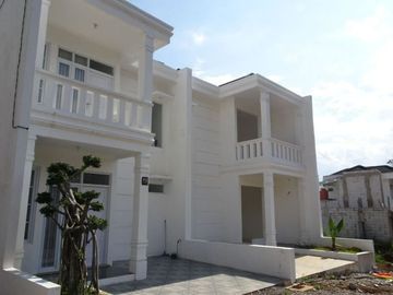 EXCLUSIVE di Bandung Timur Cinunuk Cileunyi TANPA DP Rumah Sinetron 2LT