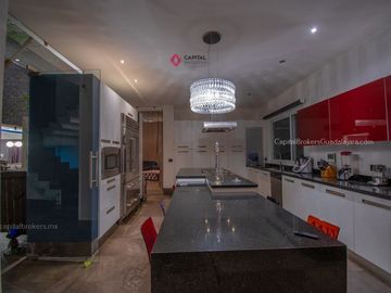Casa de Lujo Venta Bosque de las Lomas Zona Andares Zapopan