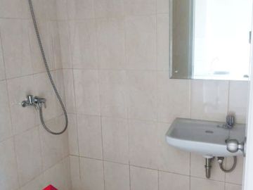 Apartemen Studio Springlake View @ Summarecon Bekasi Cash/Kpr Harga Rugi