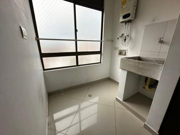 apartamento en arriendo en parque principal. Cod A218114