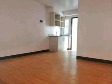 Ready to Move-In  2 Bedroom Condo Units with 15K Cash Out in Tisa, Cebu City