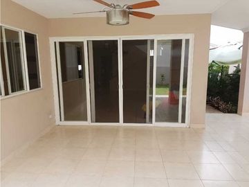VENTA CASA BRISAS DEL GOLF