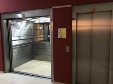 EXCELENTE DEPARTAMENTO CON PISCINA Y COCHERA DE 4 AMBIENTES